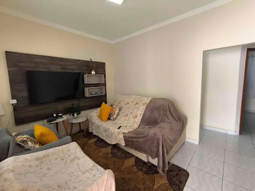 Foto 3 de Casa com 3 quartos à venda, 215m2 em Residencial Vale do Sol, Anapolis - GO