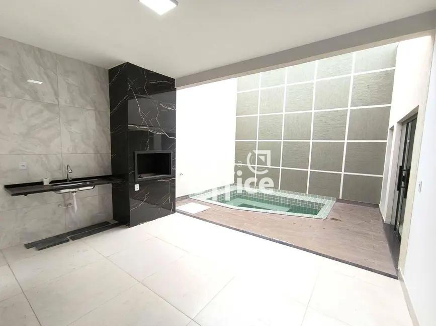 Foto 8 de Casa com 3 quartos à venda, 200m2 em Anapolis - GO