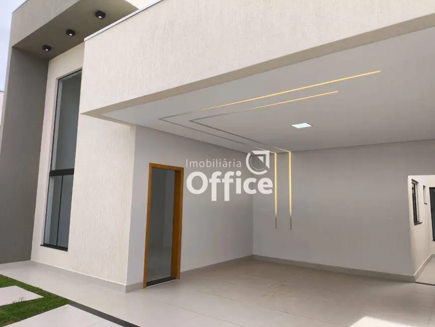 Foto 2 de Casa com 3 quartos à venda, 200m2 em Anapolis - GO