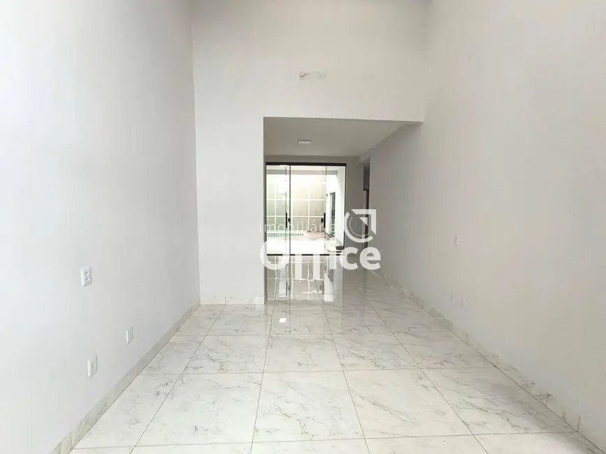 Foto 6 de Casa com 3 quartos à venda, 200m2 em Anapolis - GO