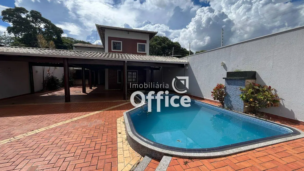 Sobrado com 3 quartos à venda, 460m2 em Jundiaí, Anapolis - GO - imagem 3 Foto 3 de Sobrado com 3 quartos à venda, 460m2 em Jundiaí, Anapolis - GO