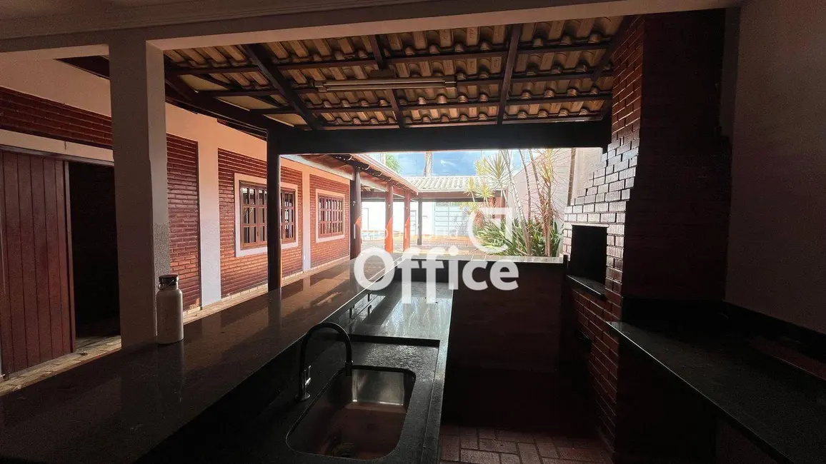Sobrado com 3 quartos à venda, 460m2 em Jundiaí, Anapolis - GO - imagem 5 Foto 5 de Sobrado com 3 quartos à venda, 460m2 em Jundiaí, Anapolis - GO