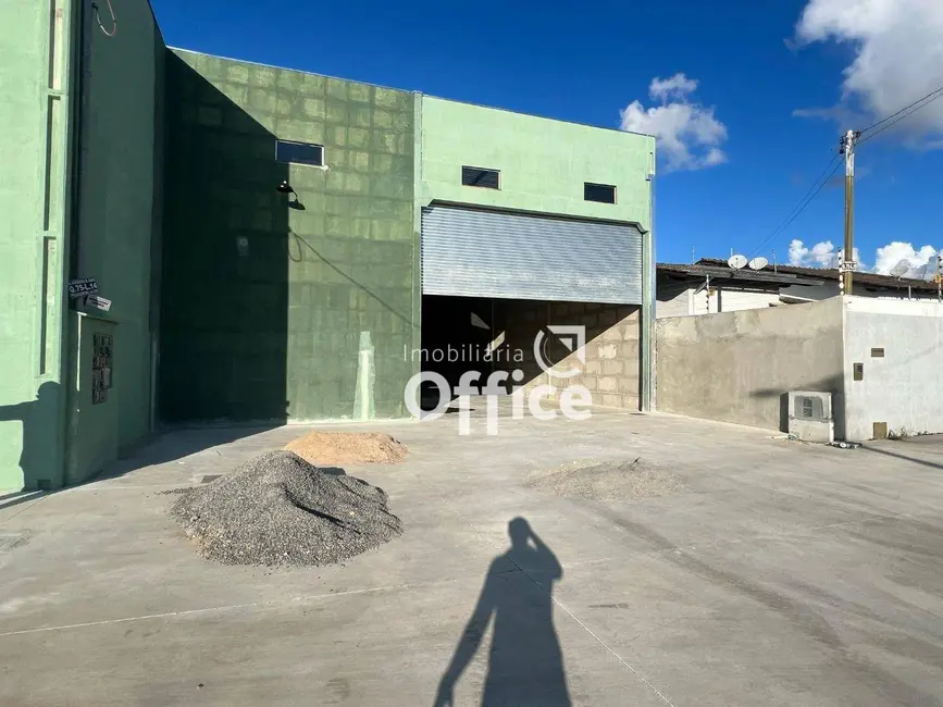 Foto 1 de Armazém / Galpão para alugar, 400m2 em Anapolis - GO