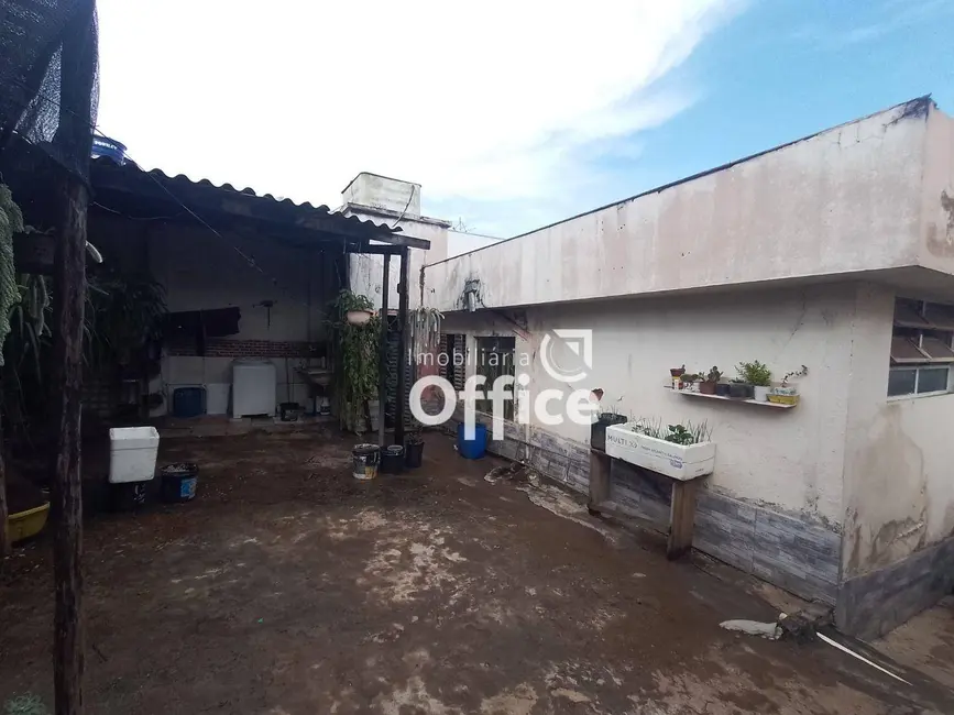 Foto 7 de Casa com 3 quartos à venda, 377m2 em Setor Central, Anapolis - GO