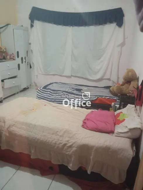 Casa com 3 quartos à venda, 360m2 em Sítios de Recreio Vale das Laranjeiras, Anapolis - GO - imagem 5 Foto 5 de Casa com 3 quartos à venda, 360m2 em Sítios de Recreio Vale das Laranjeiras, Anapolis - GO