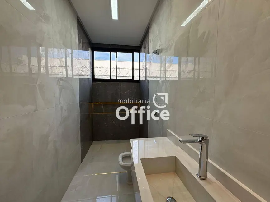 Casa com 3 quartos à venda, 348m2 em Residencial Jardins do Lago, Anapolis - GO - imagem 7 Foto 7 de Casa com 3 quartos à venda, 348m2 em Residencial Jardins do Lago, Anapolis - GO