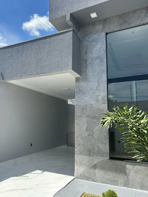 Foto 2 de Casa com 3 quartos à venda, 195m2 em Anapolis - GO