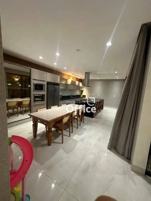 Foto 8 de Casa de Condomínio com 3 quartos à venda, 420m2 em Condomínio Residencial Belas Artes, Anapolis - GO