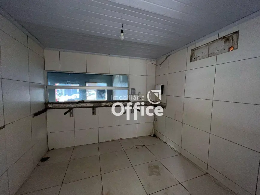 Foto 5 de Loja para alugar, 300m2 em Jundiaí, Anapolis - GO