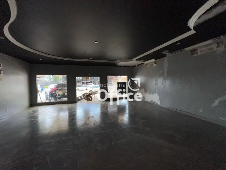 Foto 4 de Loja para alugar, 300m2 em Jundiaí, Anapolis - GO