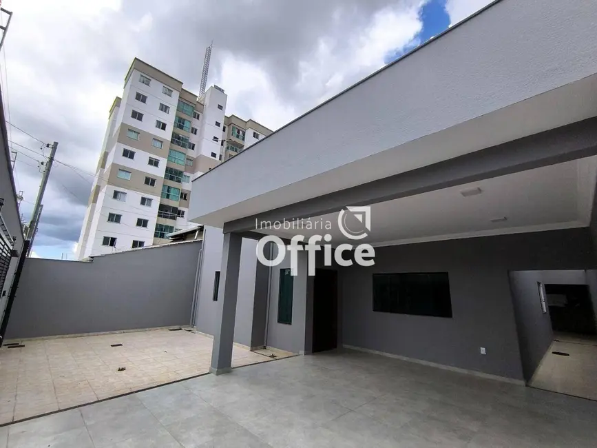 Foto 4 de Casa com 3 quartos à venda, 300m2 em Residencial Vale do Sol, Anapolis - GO