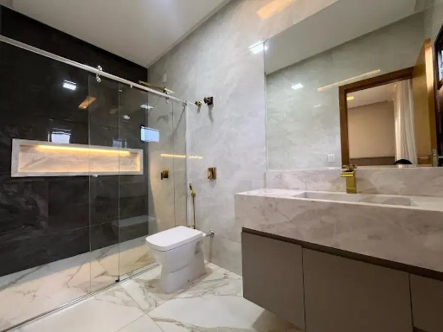 Foto 3 de Casa de Condomínio com 4 quartos à venda, 420m2 em Condomínio Residencial Grand Trianon, Anapolis - GO