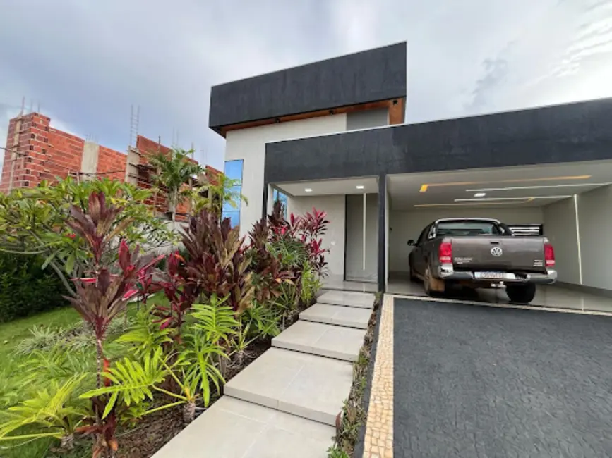 Foto 1 de Casa de Condomínio com 4 quartos à venda, 420m2 em Condomínio Residencial Grand Trianon, Anapolis - GO