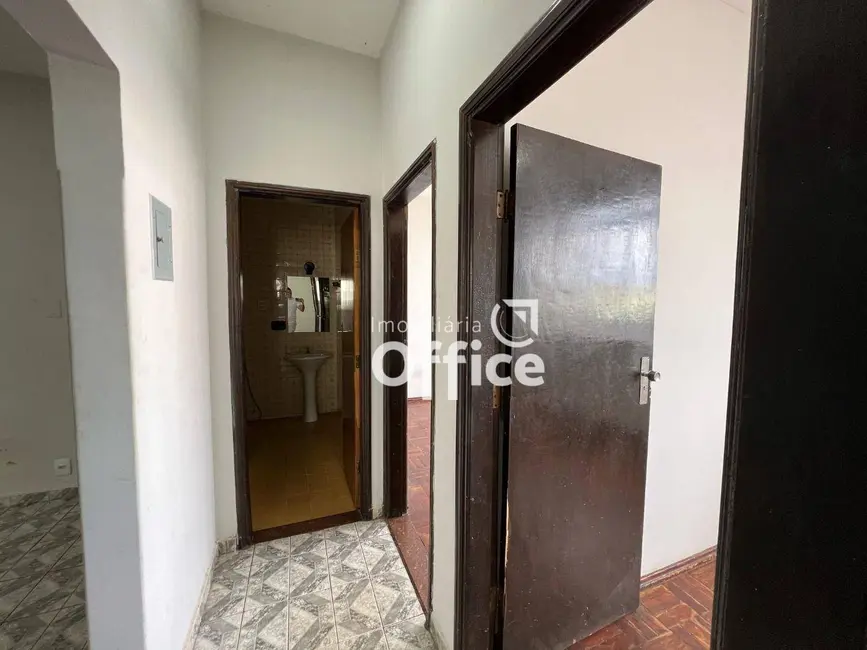 Foto 9 de Apartamento com 3 quartos para alugar, 80m2 em Setor Central, Anapolis - GO