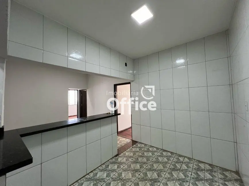 Foto 5 de Apartamento com 3 quartos para alugar, 80m2 em Setor Central, Anapolis - GO