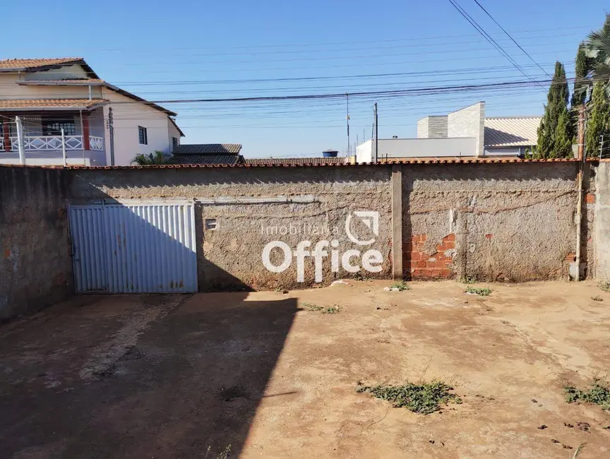 Foto 2 de Casa com 3 quartos à venda, 300m2 em Parque Brasília 2ª Etapa, Anapolis - GO