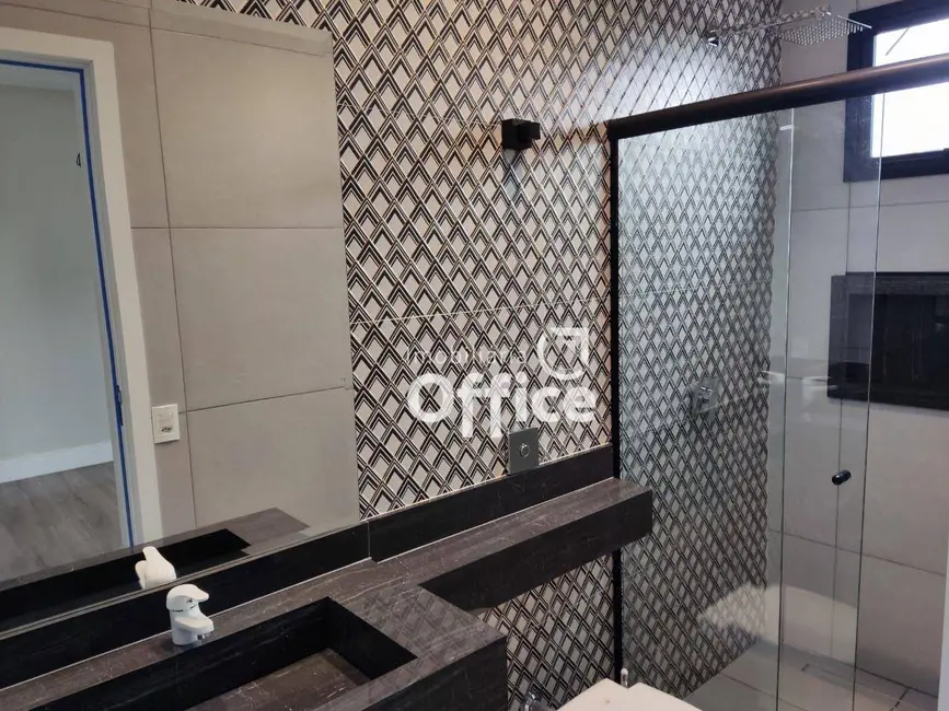 Foto 7 de Casa de Condomínio com 3 quartos à venda, 360m2 em Condomínio Terras Alpha Anápolis, Anapolis - GO