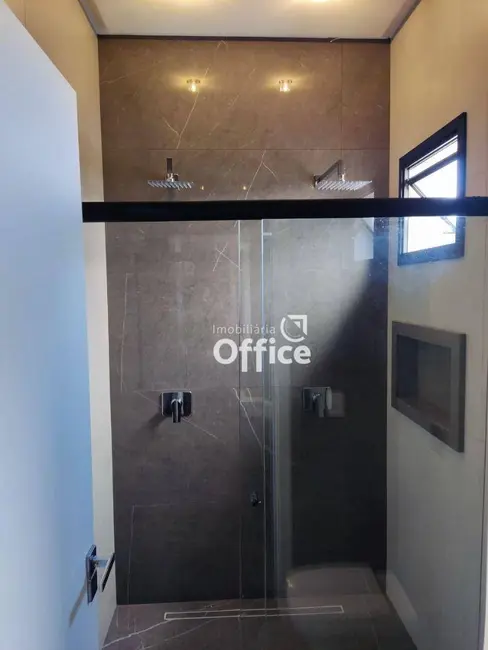 Foto 4 de Casa de Condomínio com 3 quartos à venda, 360m2 em Condomínio Terras Alpha Anápolis, Anapolis - GO