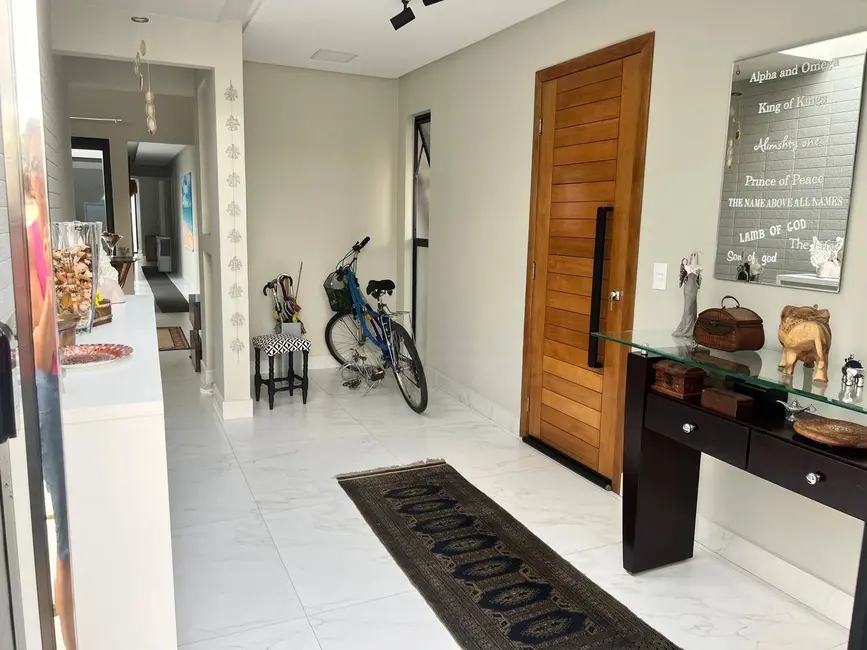 Foto 2 de Casa de Condomínio com 3 quartos à venda, 360m2 em Condomínio Terras Alpha Anápolis, Anapolis - GO