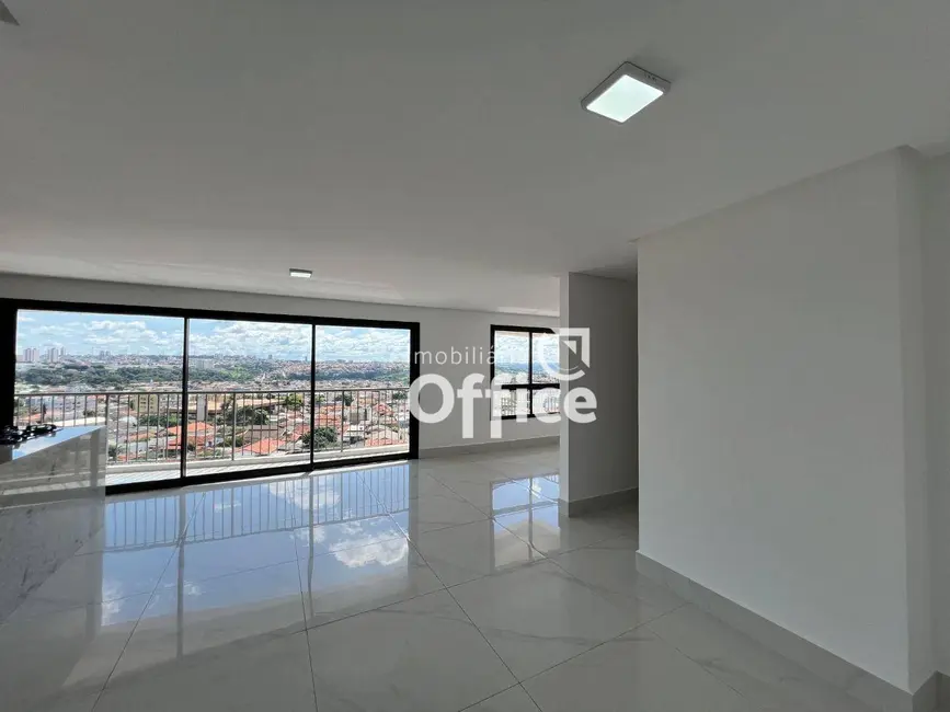 Foto 2 de Apartamento com 3 quartos para alugar, 126m2 em Jundiaí, Anapolis - GO
