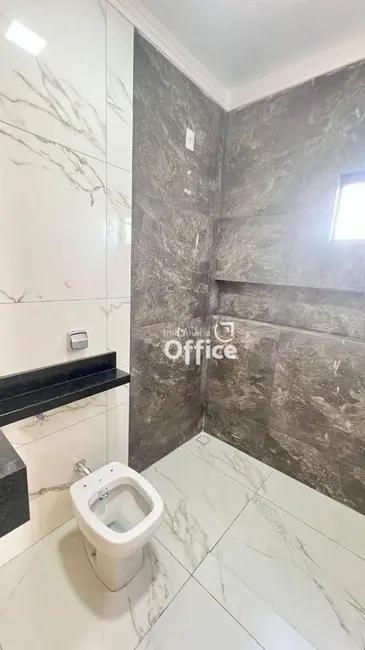 Foto 8 de Casa com 3 quartos à venda, 181m2 em Residencial Vale do Sol, Anapolis - GO