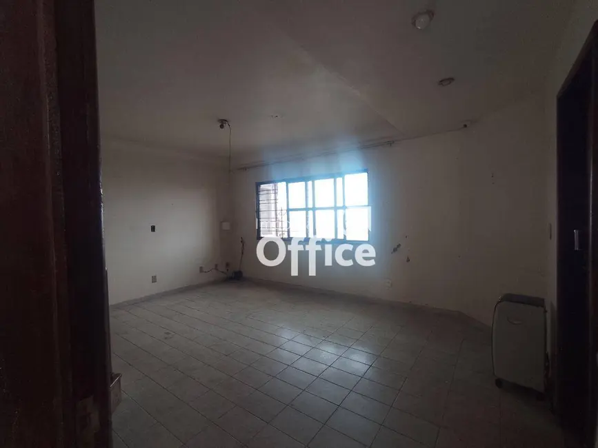 Foto 5 de Sobrado com 4 quartos à venda, 160m2 em Setor Central, Anapolis - GO