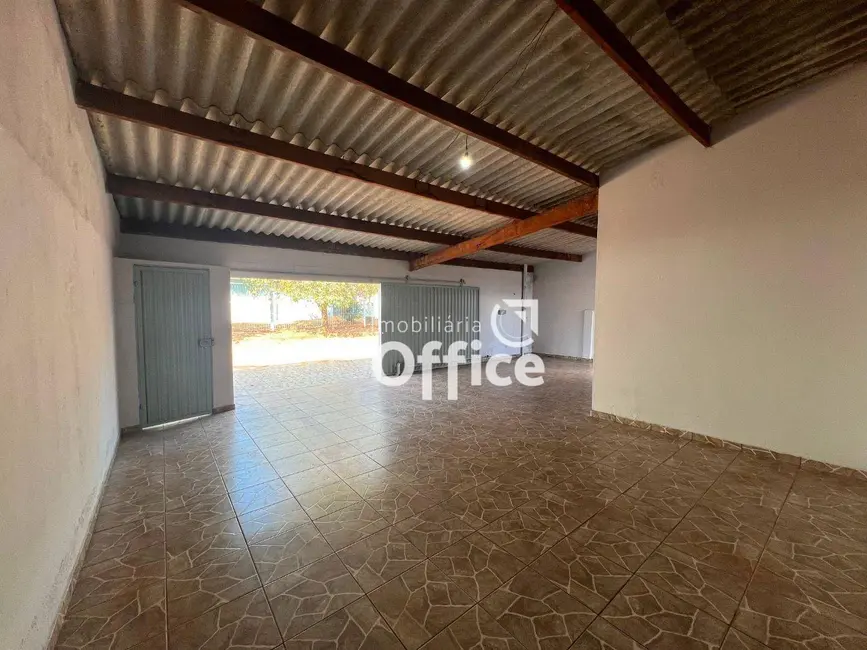 Foto 3 de Casa com 3 quartos à venda, 300m2 em Jardim das Américas 3ª Etapa, Anapolis - GO