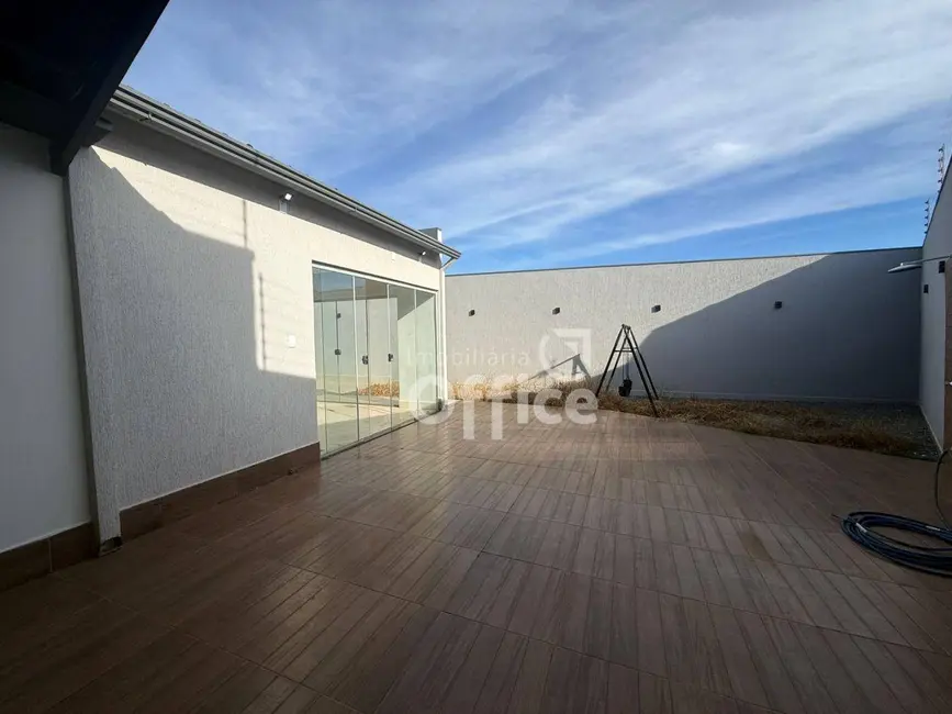 Foto 2 de Casa com 4 quartos à venda, 312m2 em Jardim das Américas 3ª Etapa, Anapolis - GO