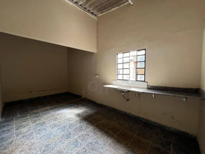 Foto 27 de Casa com 2 quartos para alugar, 300m2 em Adriana Parque, Anapolis - GO