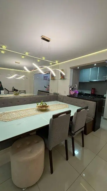 Foto 7 de Apartamento com 3 quartos à venda, 77m2 em Vila Jaiara, Anapolis - GO