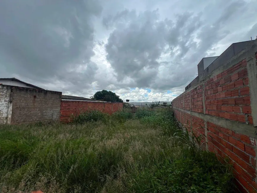 Foto 2 de Terreno / Lote à venda, 300m2 em Jardim dos Ipês, Anapolis - GO