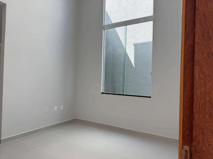 Foto 4 de Casa com 3 quartos à venda, 150m2 em Parque Brasília 2ª Etapa, Anapolis - GO