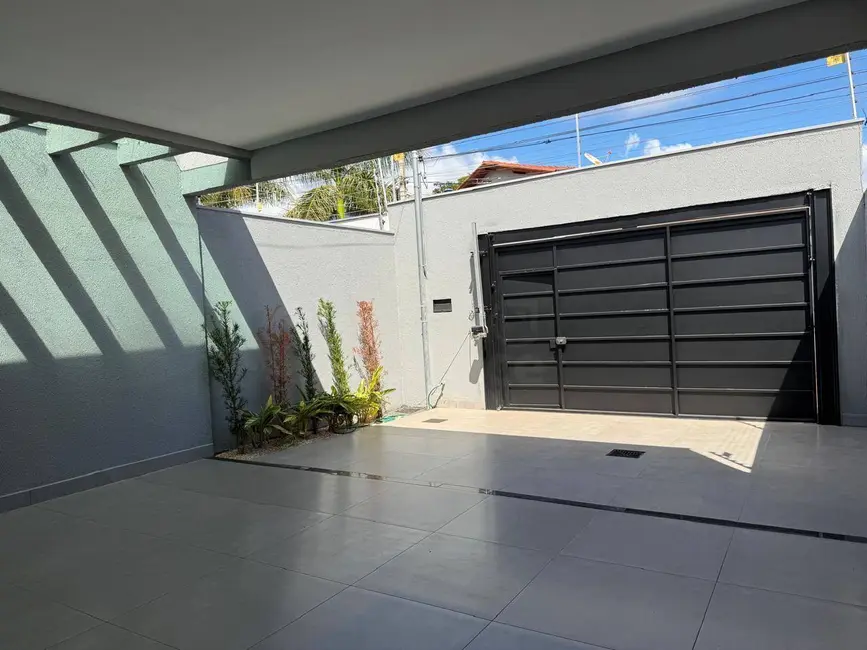 Foto 2 de Casa com 3 quartos à venda, 150m2 em Parque Brasília 2ª Etapa, Anapolis - GO