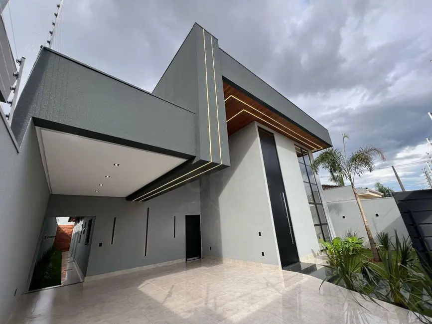 Foto 3 de Casa de Condomínio com 3 quartos à venda, 420m2 em Anápolis City, Anapolis - GO