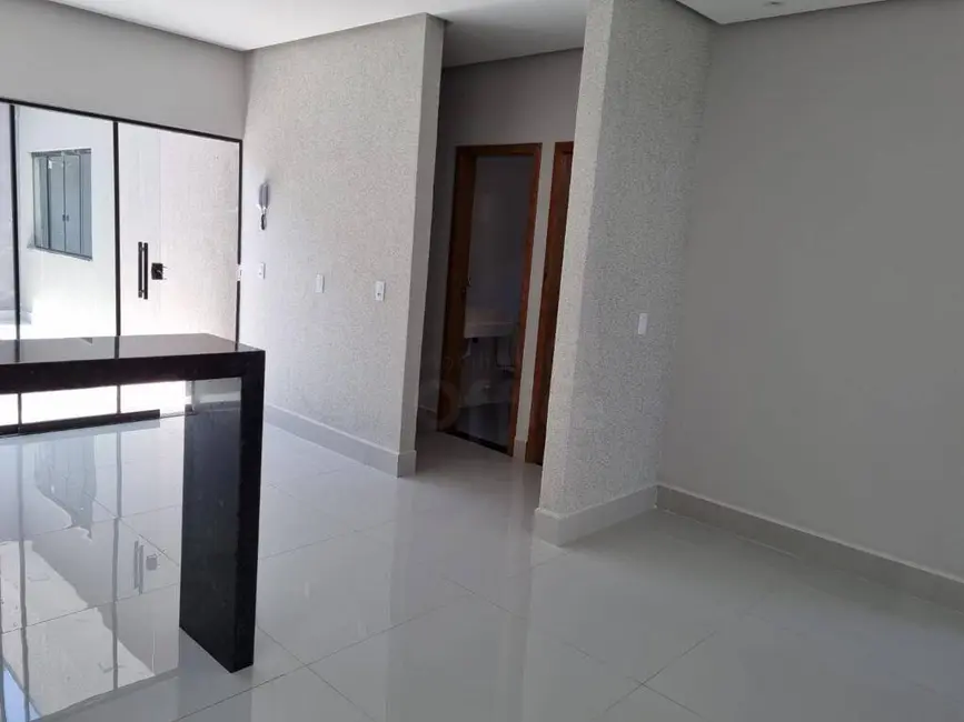 Casa com 3 quartos à venda, 200m2 em Anapolis - GO - imagem 4 Foto 4 de Casa com 3 quartos à venda, 200m2 em Anapolis - GO