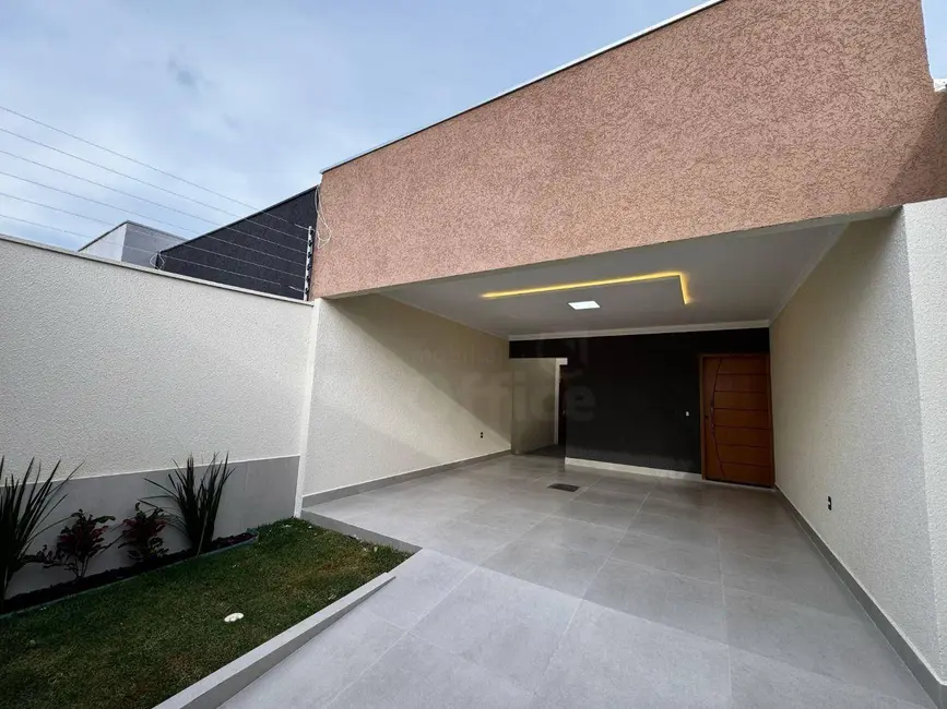 Foto 2 de Casa com 3 quartos à venda, 150m2 em Parque das Primaveras, Anapolis - GO