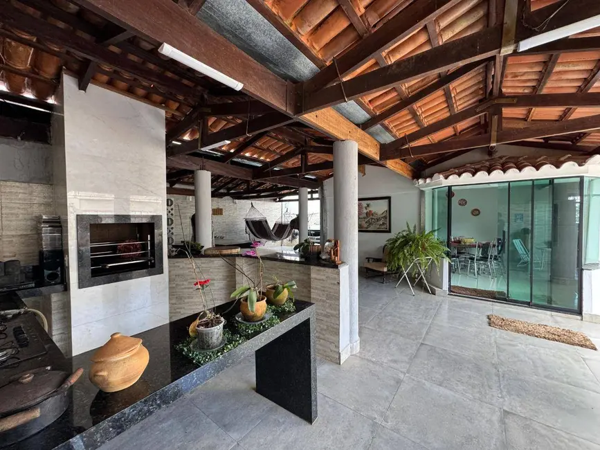 Foto 8 de Casa com 3 quartos à venda, 400m2 em Residencial Araujoville, Anapolis - GO