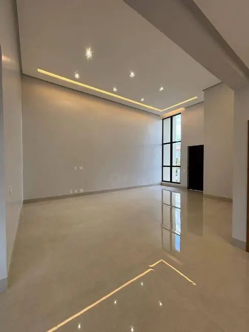 Foto 9 de Casa de Condomínio com 4 quartos à venda, 420m2 em Condomínio Residencial Grand Trianon, Anapolis - GO