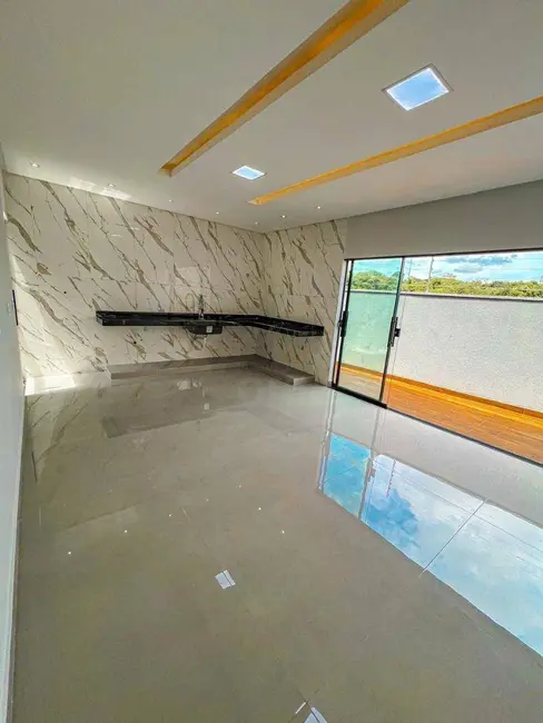 Foto 2 de Casa com 3 quartos à venda, 180m2 em Anapolis - GO