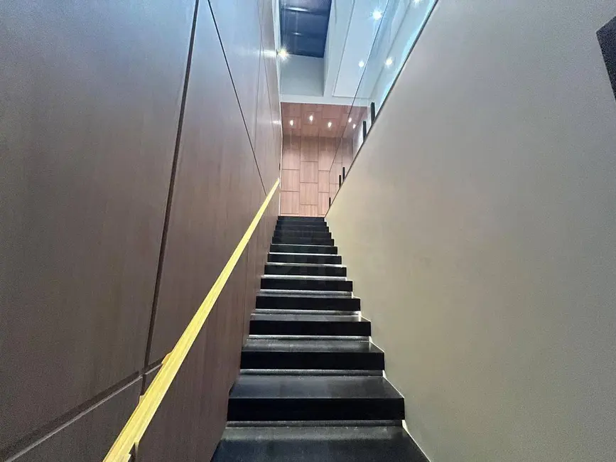 Foto 8 de Casa de Condomínio com 4 quartos à venda, 549m2 em Condomínio Residencial Grand Trianon, Anapolis - GO