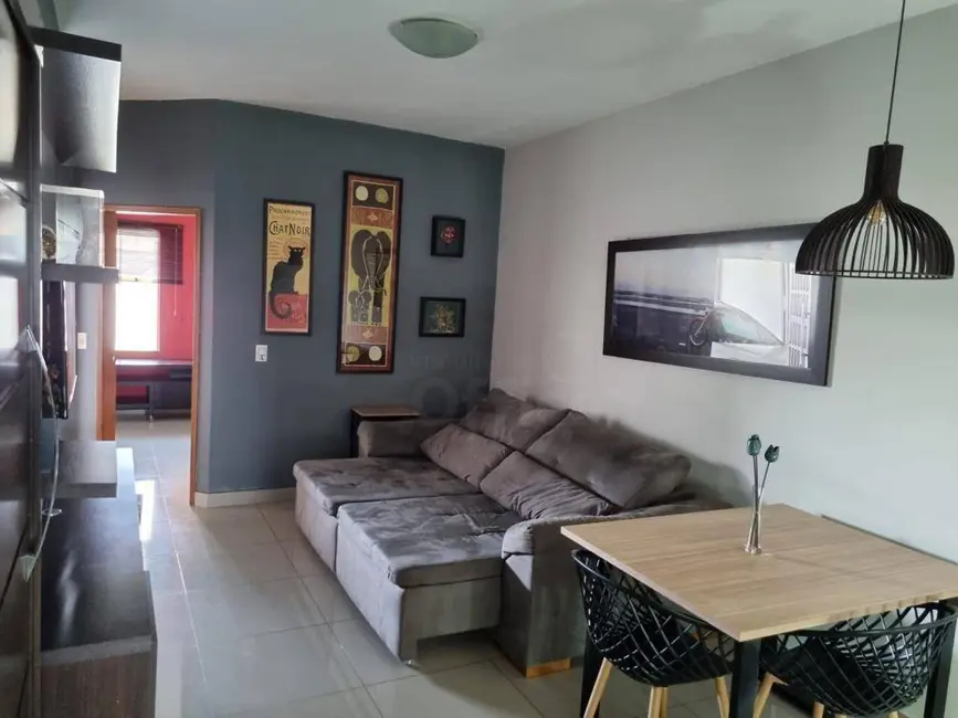 Foto 2 de Casa com 3 quartos à venda, 200m2 em Residencial Flamboyant, Anapolis - GO