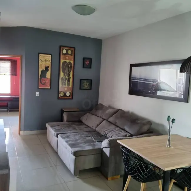 Casa com 3 quartos à venda, 200m2 em Residencial Flamboyant, Anapolis - GO - imagem 6 Foto 6 de Casa com 3 quartos à venda, 200m2 em Residencial Flamboyant, Anapolis - GO