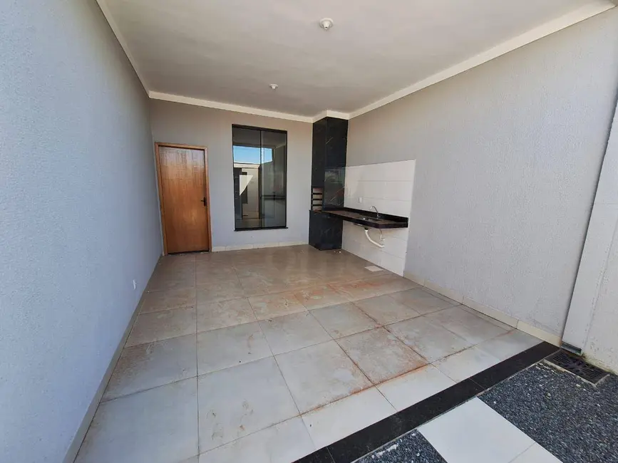 Foto 2 de Casa com 2 quartos à venda, 100m2 em Anapolis - GO