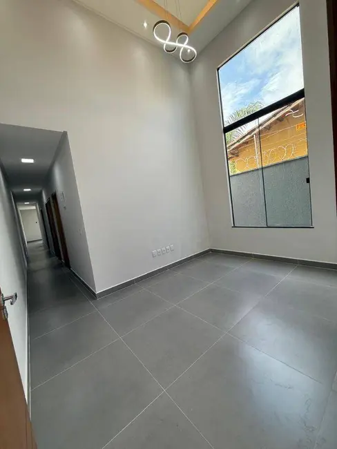 Foto 5 de Casa com 3 quartos à venda, 220m2 em Anapolis - GO