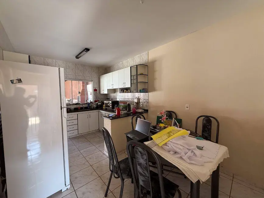Casa com 3 quartos à venda, 300m2 em Víviam Parque, Anapolis - GO - imagem 7 Foto 7 de Casa com 3 quartos à venda, 300m2 em Víviam Parque, Anapolis - GO