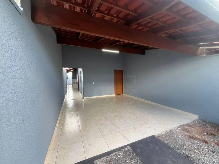 Foto 1 de Casa com 2 quartos à venda, 150m2 em Víviam Parque, Anapolis - GO