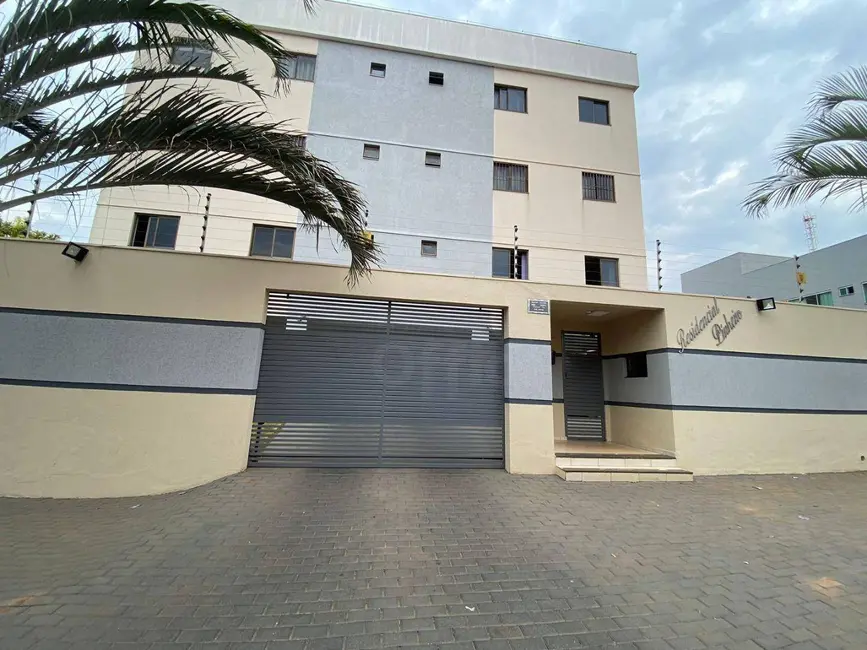 Foto 2 de Apartamento com 3 quartos à venda, 90m2 em Vila Jaiara, Anapolis - GO