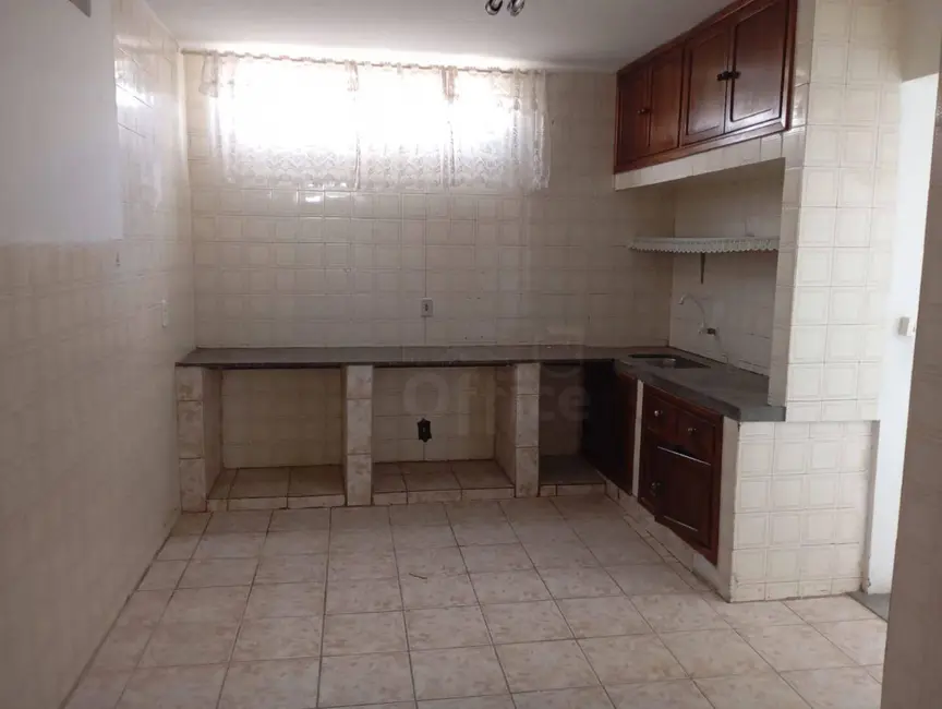 Foto 2 de Apartamento com 2 quartos para alugar, 66m2 em Jundiaí, Anapolis - GO