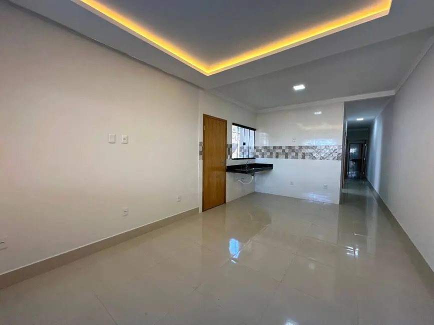 Casa com 3 quartos à venda, 150m2 em Jardim Primavera 2ª Etapa, Anapolis - GO - imagem 5 Foto 5 de Casa com 3 quartos à venda, 150m2 em Jardim Primavera 2ª Etapa, Anapolis - GO