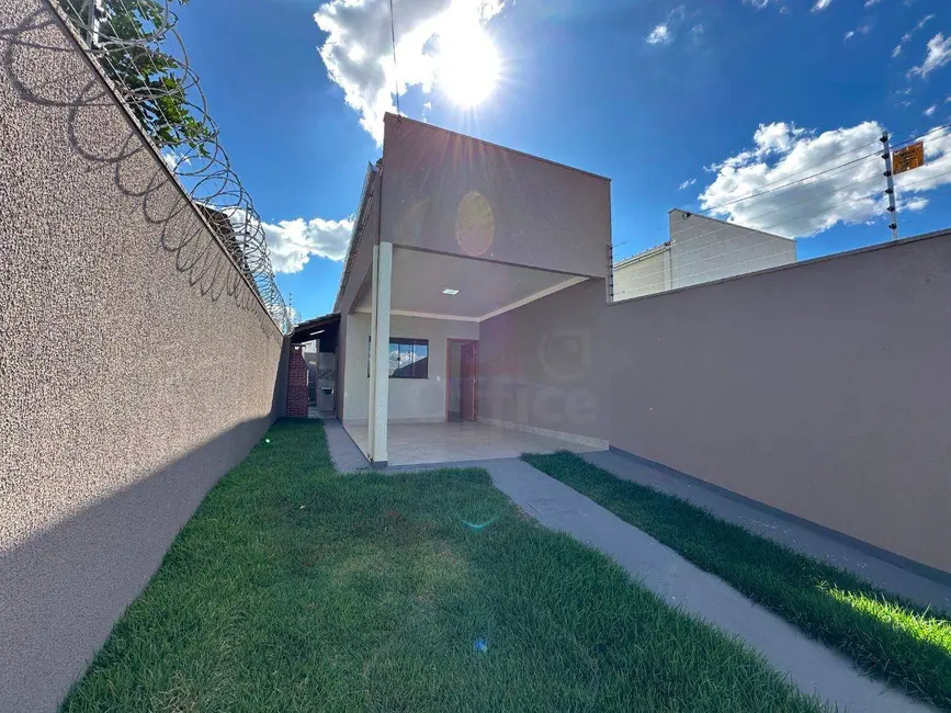 Casa com 3 quartos à venda, 150m2 em Jardim Primavera 2ª Etapa, Anapolis - GO - imagem 2 Foto 2 de Casa com 3 quartos à venda, 150m2 em Jardim Primavera 2ª Etapa, Anapolis - GO